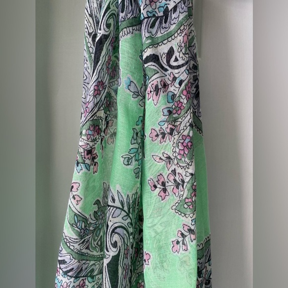 Paisley Sheer Scarf/Shawl - Picture 2 of 4